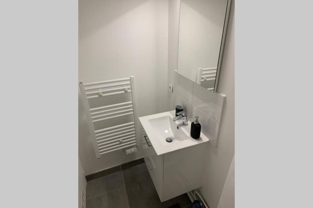 Charmant F2 Centre Ville De Rouen Apartment Екстериор снимка